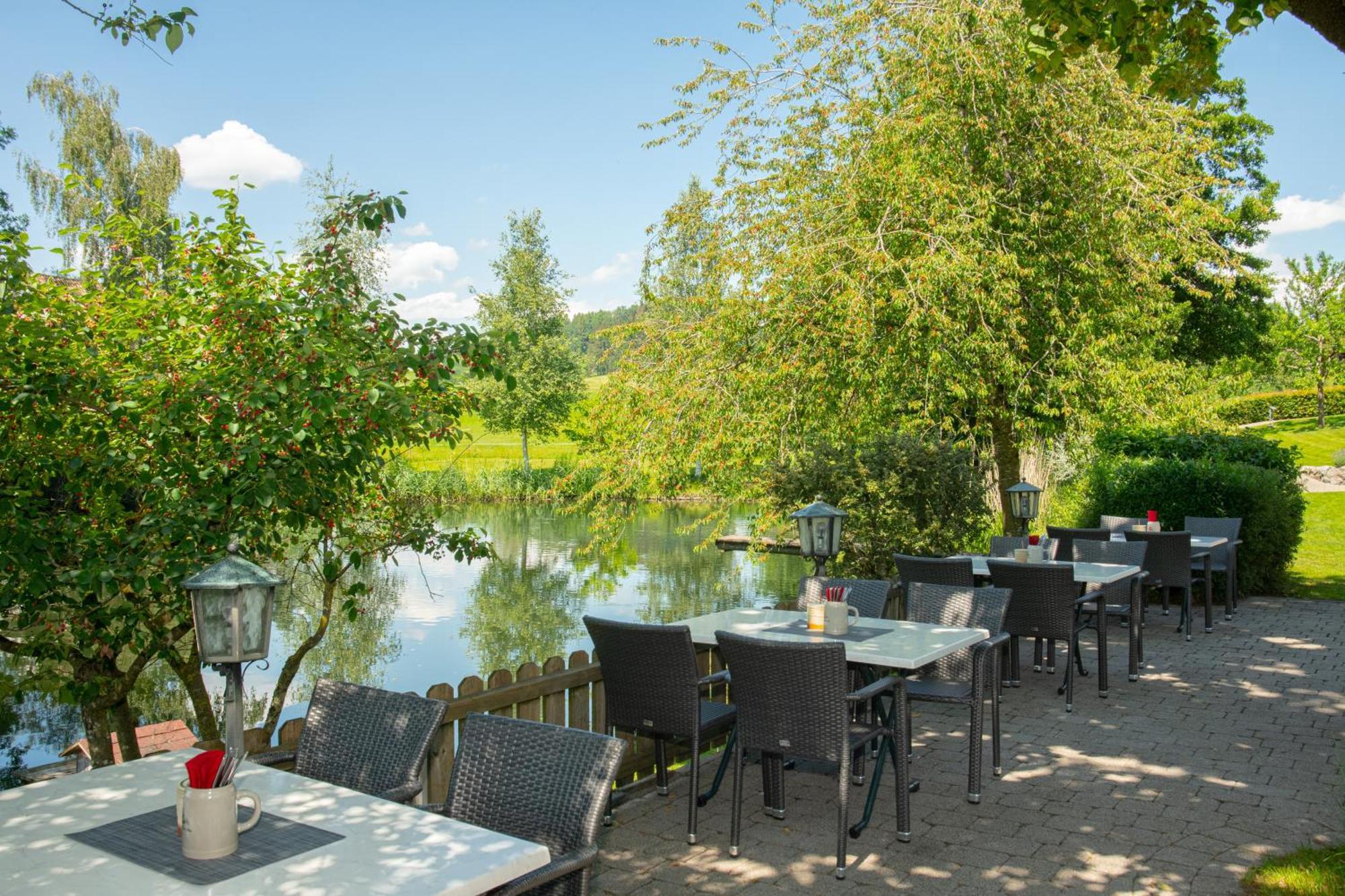 Landgasthof Adler Hotel Amtzell ภายนอก รูปภาพ